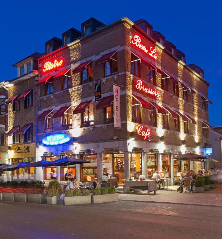 Hotel Leo Station, Villa Et Annexes Bastenaken Kamer foto
